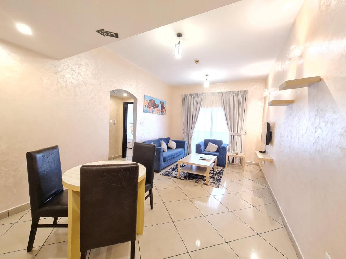 Boulevard City Suites Hotel Apartments ドバイ エクステリア 写真