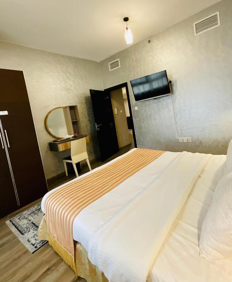 Boulevard City Suites Hotel Apartments ドバイ エクステリア 写真