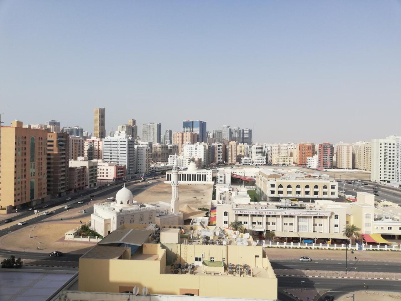 Boulevard City Suites Hotel Apartments ドバイ エクステリア 写真